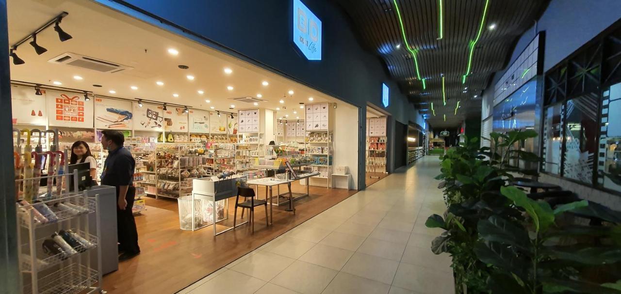 Kozi Square New Sgh Cozy Home 8A クチン エクステリア 写真